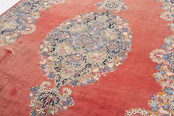 Carpet, Kirman, 420x292 cm.