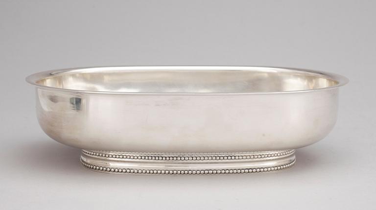 SKÅL, silver, Vera Ferngren, Guldsmedsaktiebolaget, 1968. Vikt ca 515 g.