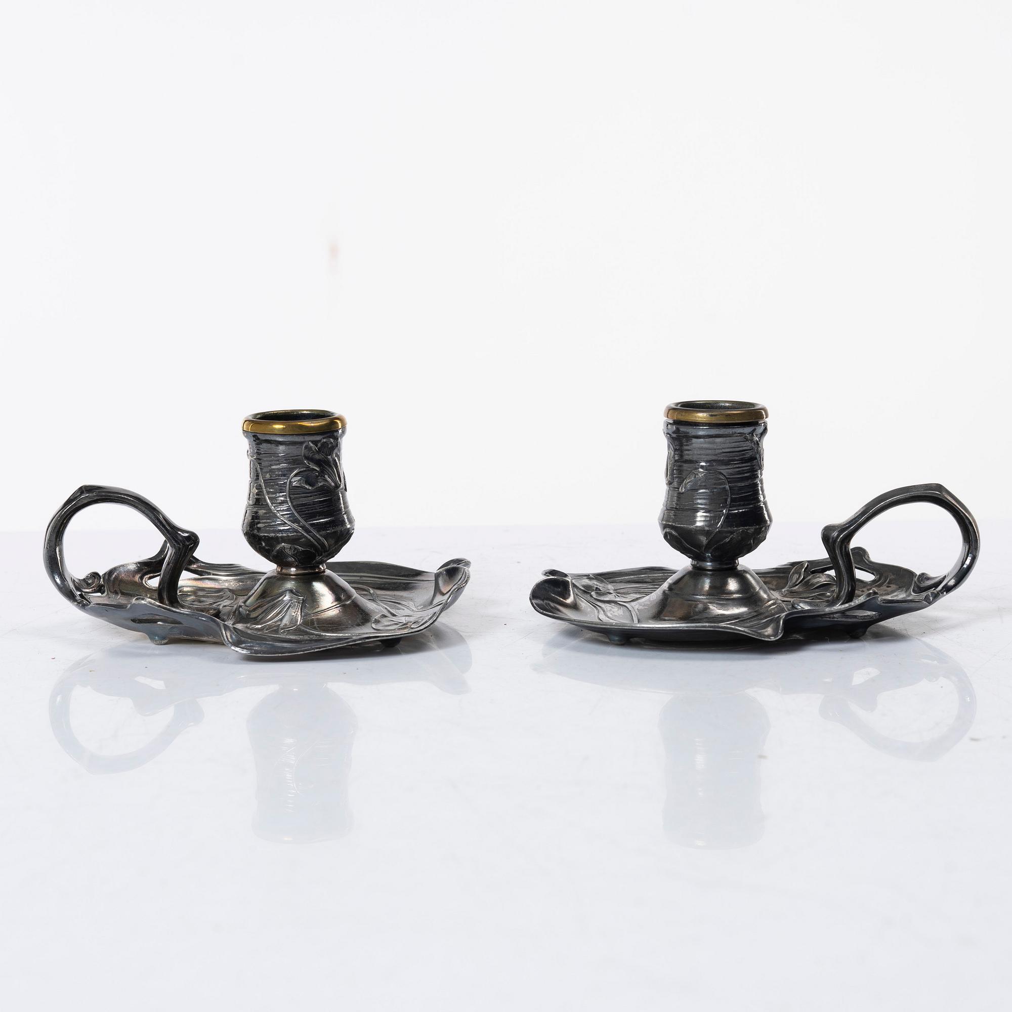 Württembergische Metallwarenfabrik (WMF), Nattljusstakar, ett par, samt bricka, nysilver, jugend, tidigt 1900-tal.