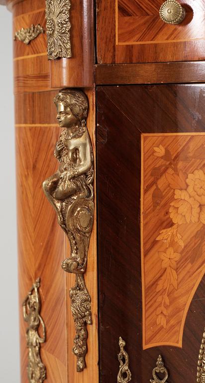 SKÅP, Louis XVI-stil, 1900-tal.