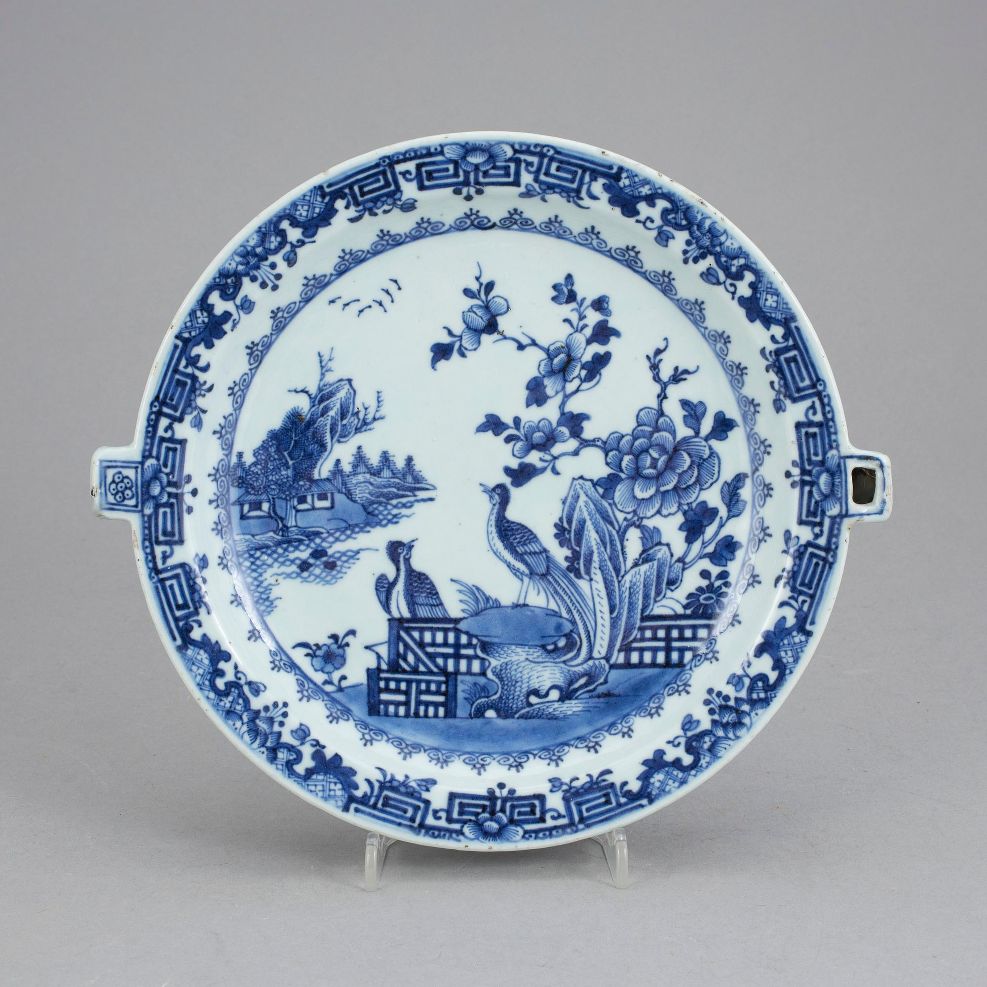 VÄRMEFAT, kompaniporslin. Kina, Qingdynastin, Qianlong 1736-95).