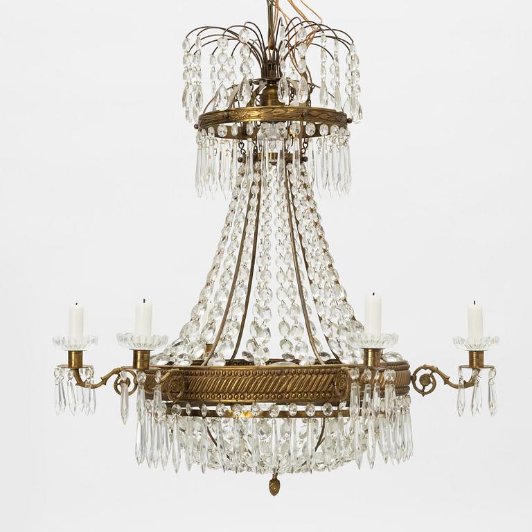 Ljuskrona, empirestil, 1900-talets första hälft.