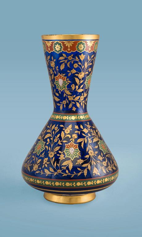 A VASE.