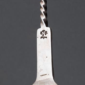 A Norwegian possibly 17th century silver spoon, unidentified mark.