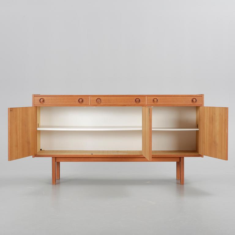 SIDEBOARD, teak, 1900-talets andra hälft.