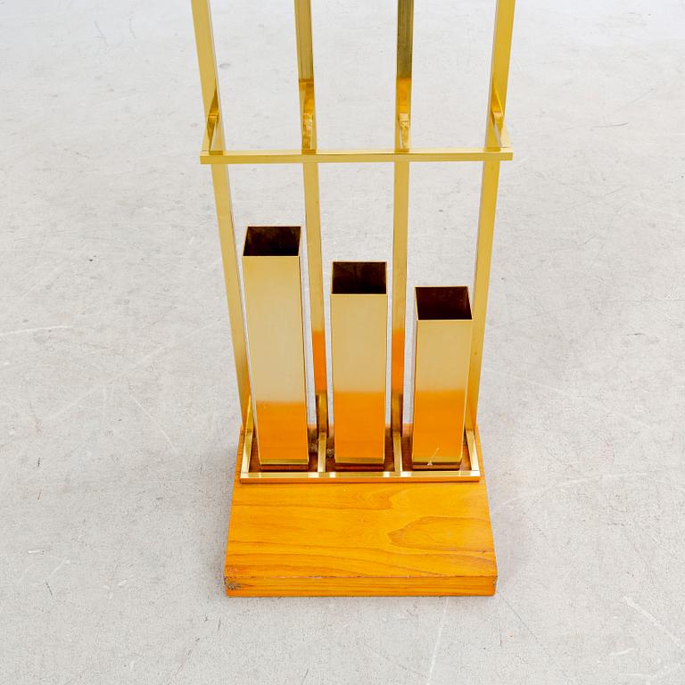 A late 20th century coat hanger.