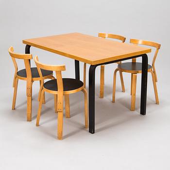 Alvar Aalto, a mid-20th century '81' dining table and four '68' chairs for Artek.