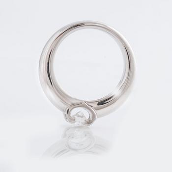 RING, med briljantslipad diamant ca 0.75 ct, Cartier.