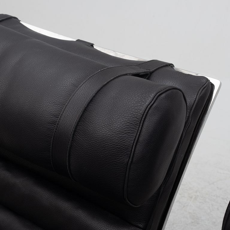 Arne Norell, a pair of "Ari" lounge chairs, Norell Möbler, late 20th century.