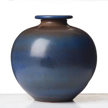 Berndt Friberg, a large stoneware  vase, Gustavsberg studio, Sweden 1965.