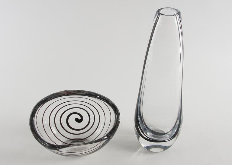 VAS och SKÅL, glas, Vicke Lindstrand, Kosta, sign.