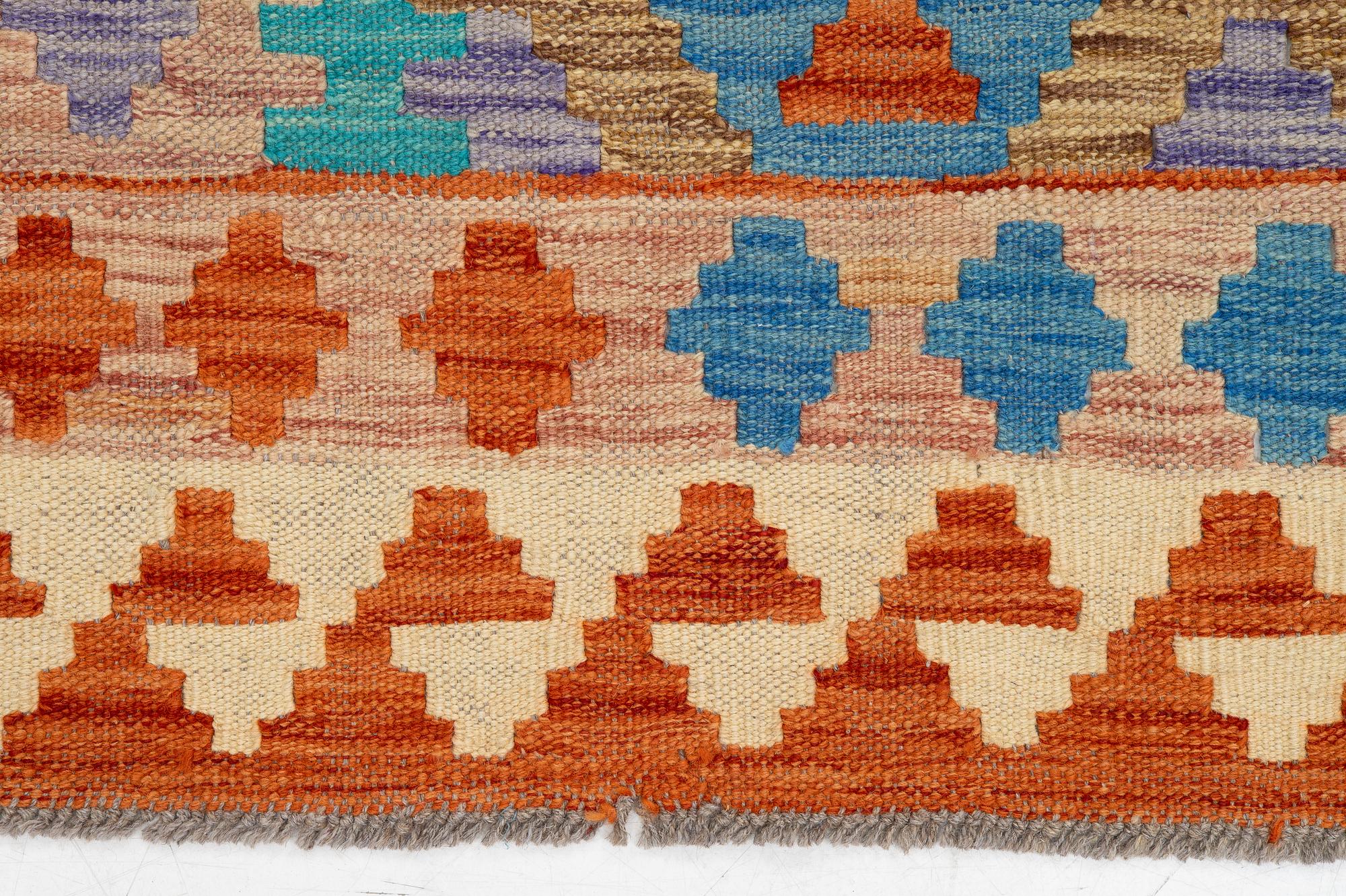 Rug, kilim, 196 x 150 cm.