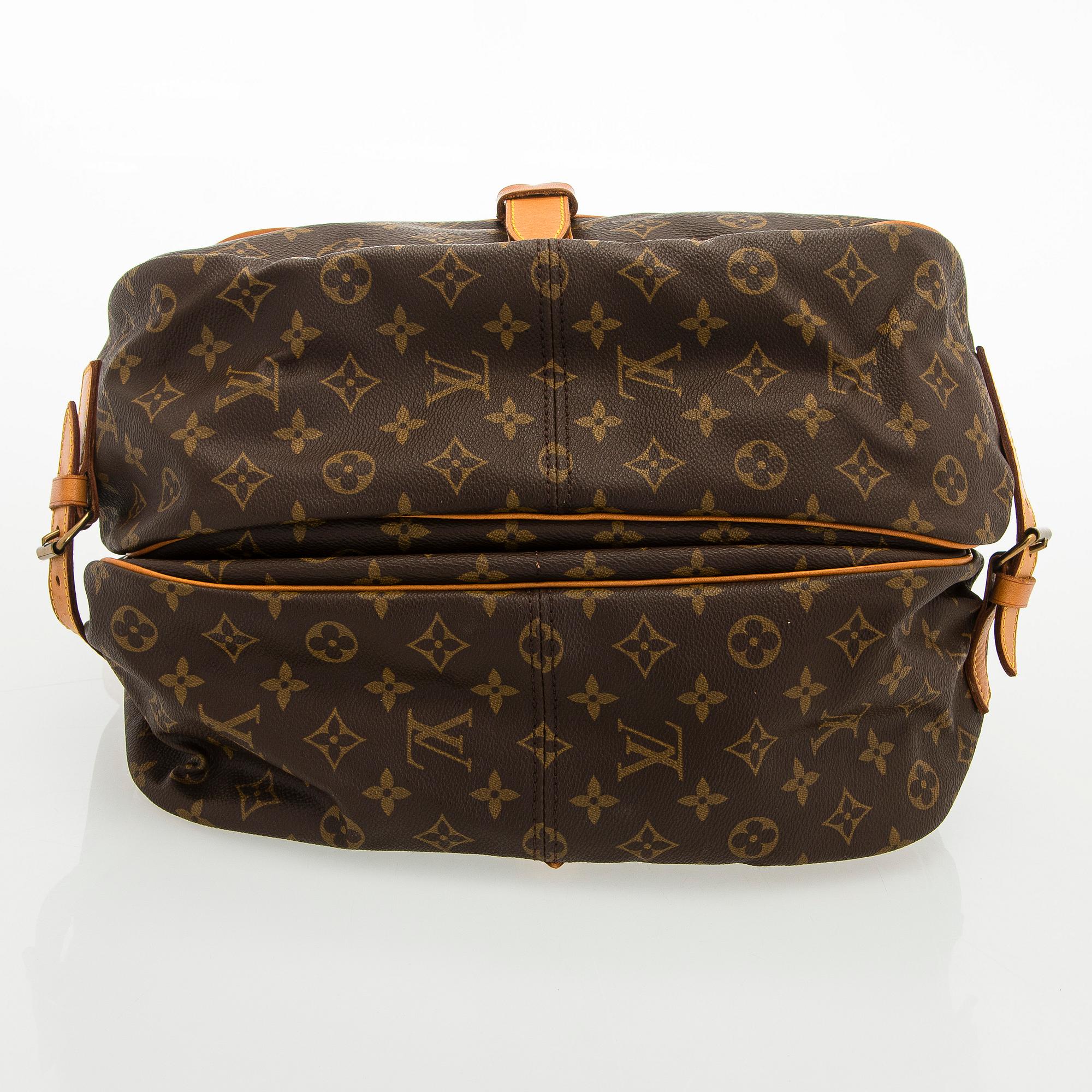 Louis Vuitton, väska, "Saumur 35".