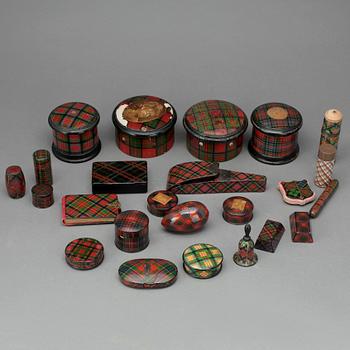 SAMLING TARTANWARE, 24 delar, England 1800/1900-tal.