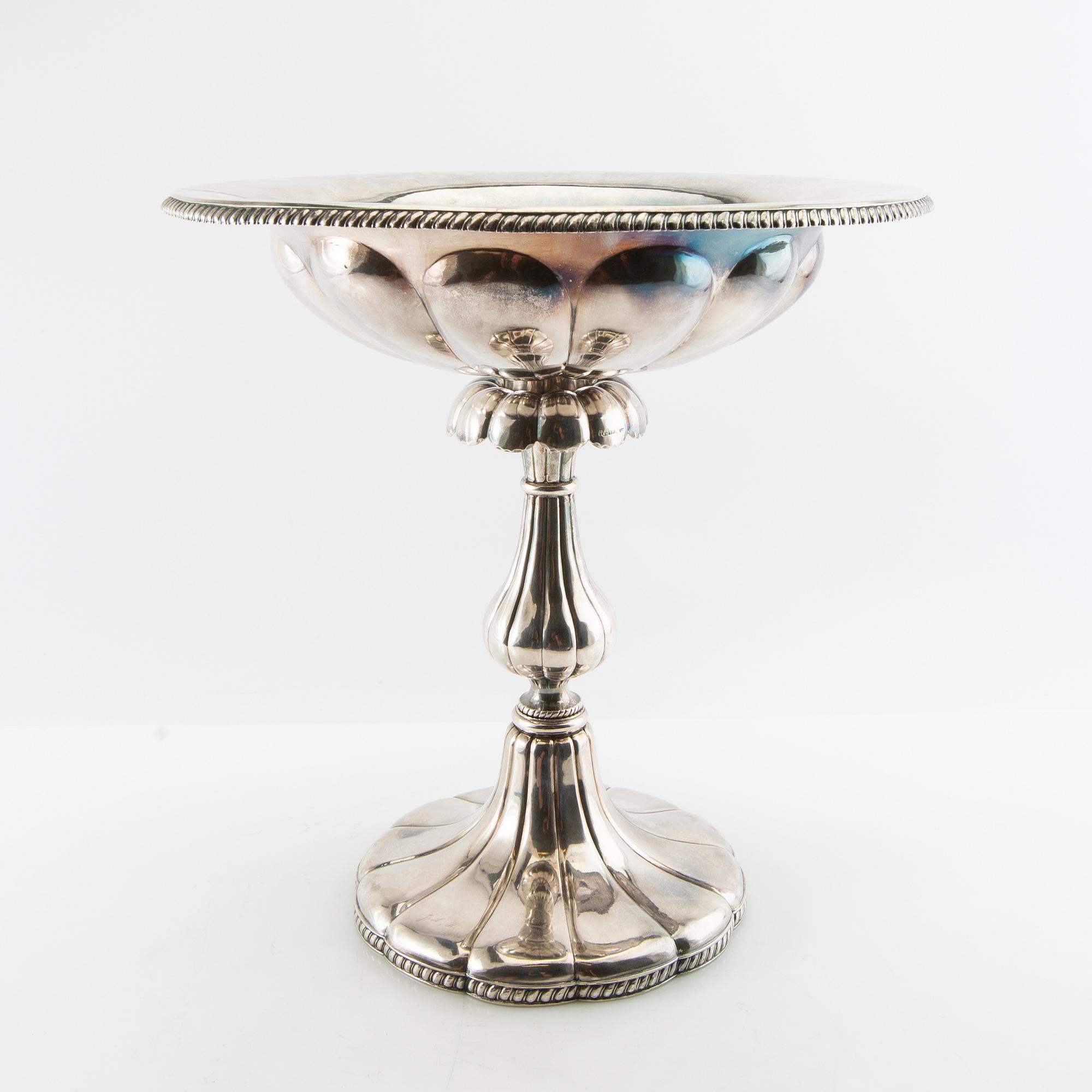 Wilhelm Pettersson  uppsatsskål silver, 1875 Åbo Finland.