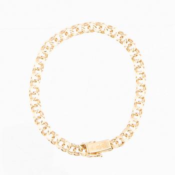 Bracelet, 18K gold, T Berghman Stockholm 1960, textured curb link.