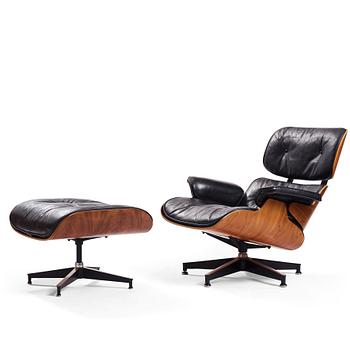 Charles & Ray Eames, "Lounge chair", fåtölj och ottoman, Herman Miller, 1960-1970-tal.