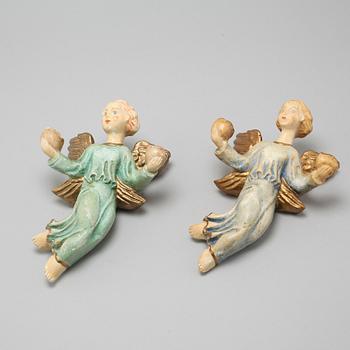 A pair of plaster wall candlesticks by Erling Valldeby, signed Eve and dated -45/-47.