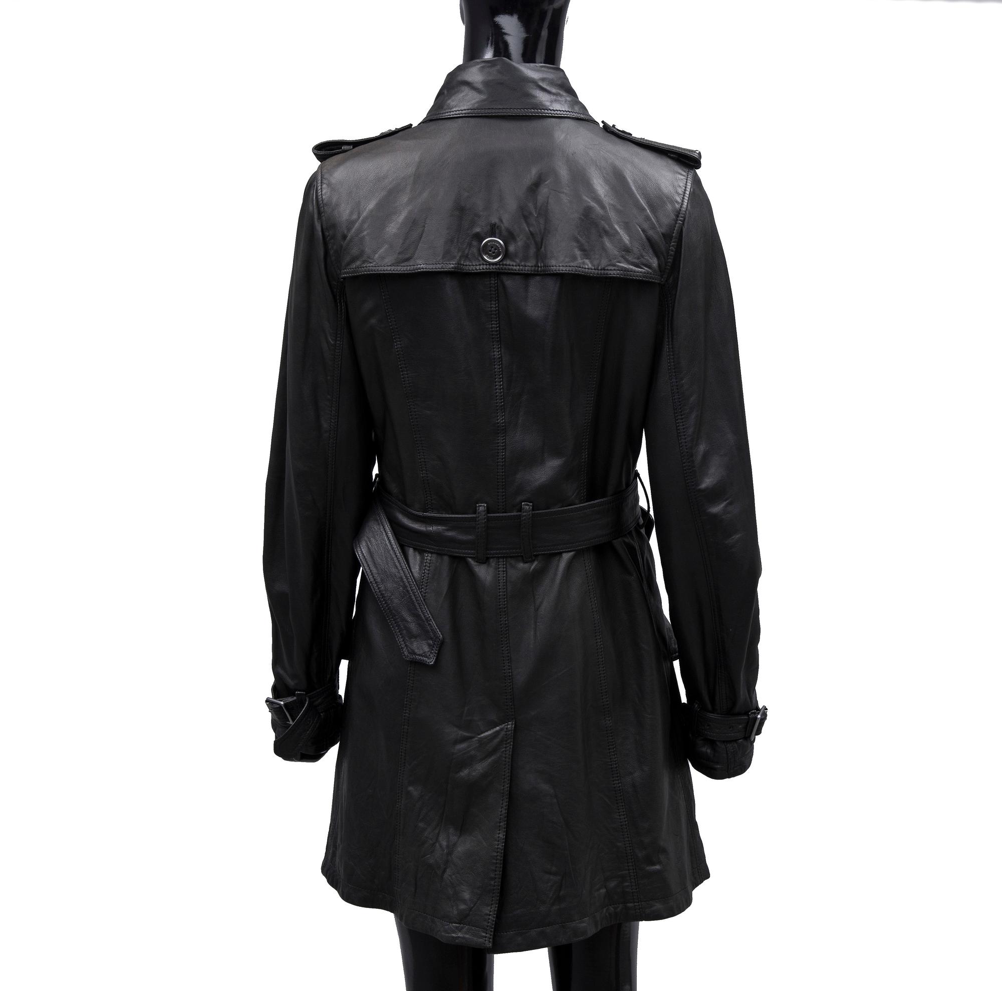 KAPPA, Burberry, storlek 36.