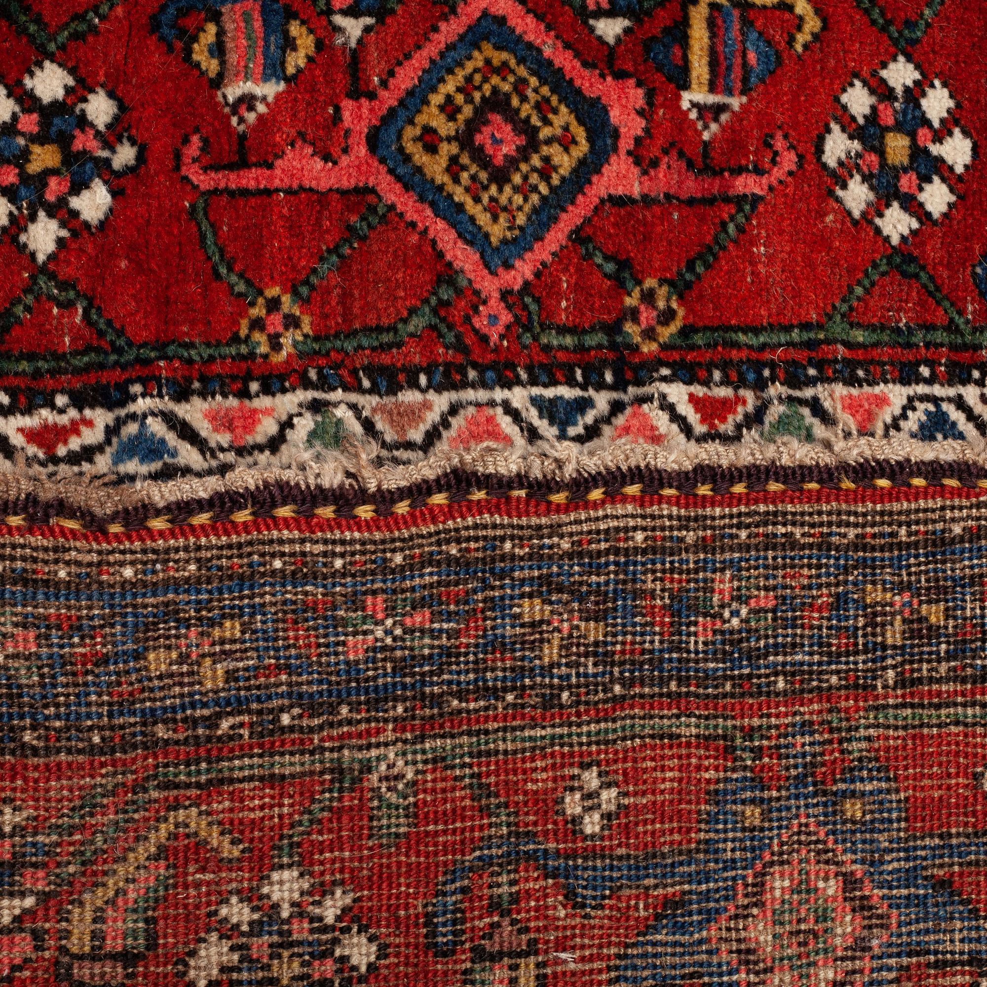 A runner, semi-antique Bidjar, ca 515 x 107 cm.