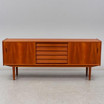 A NILS JONSSON sideboard, "Trio", Bra Bohag, Hugo Troeds, Bjärnum, 1960s.