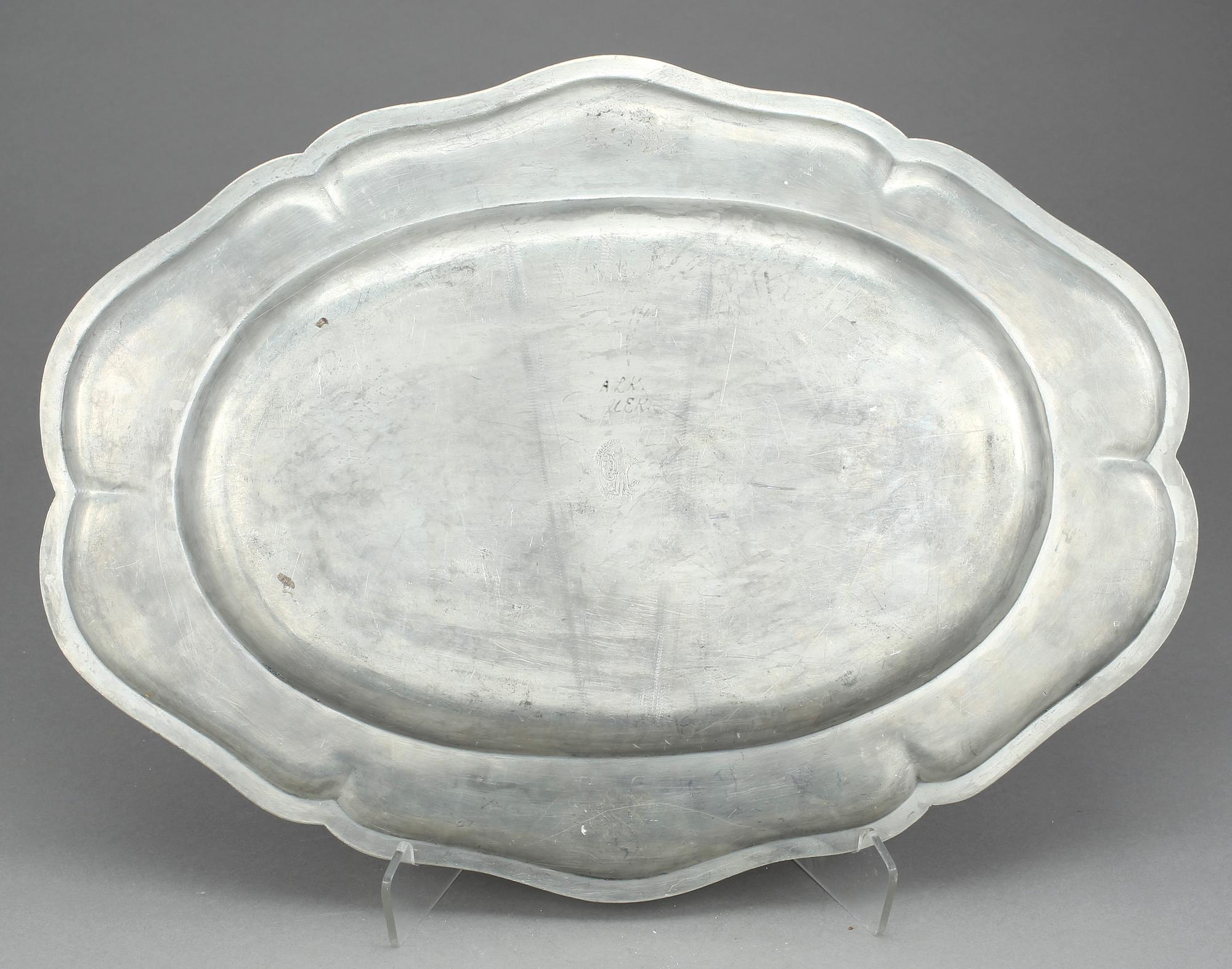 UPPLÄGGNINGSFAT, tenn, troligen Tyskland, 1700-tal.