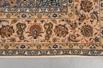 A rug, Old Esfahan, part silk, ca 242,5 x 149 cm.