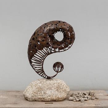 DANIEL DOYLE, sculpture, copper and iron.