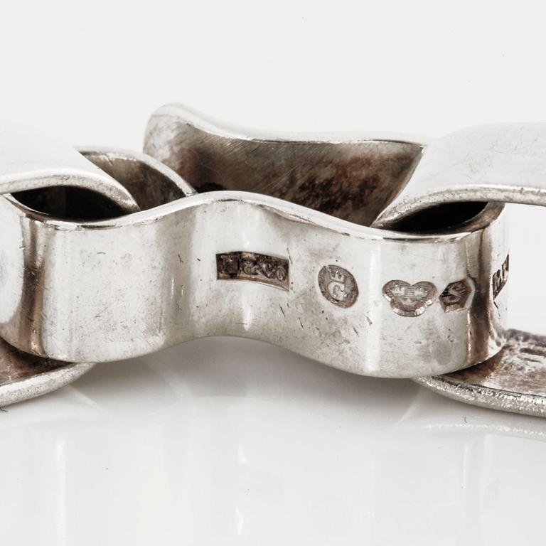 A bracelet made by Sven-Erik Högberg in Gothenburg in 1962.