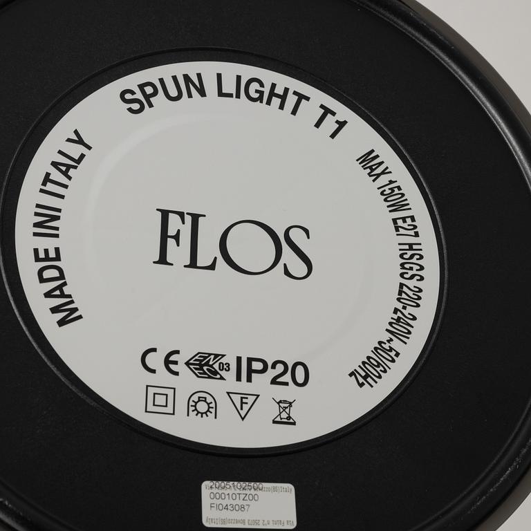 Sebastian Wrong, bordslampa, "Spun Light T1", Flos, Italien, 2000-tal.