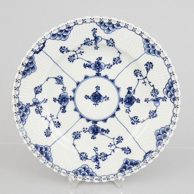 Two 'Blue Fluted Full Lace' porcelain plates, Royal Copenhagen, 1775-1790.