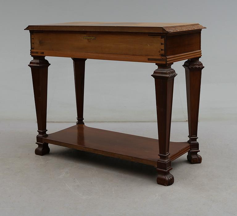 SERVERINGSBBORD, Carl Johanssons Möbleringsaffär, Stockholm, 1900-talets första hälft.