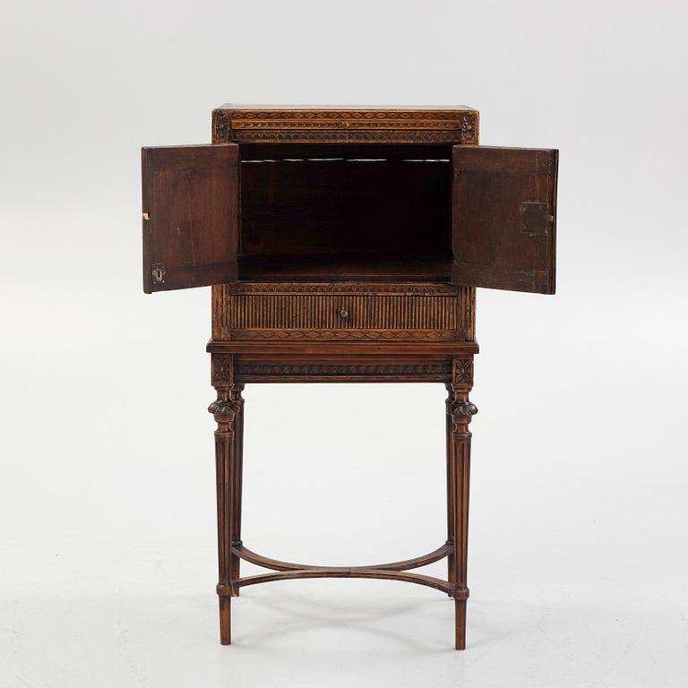 A Gustavian Style Cabinet, early 20th Century.