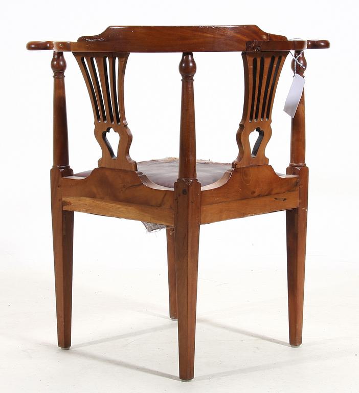 PUDERSTOL, sekelskiftet 1800/1900.