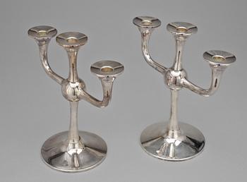 KANDELABRAR, ett par, silver, Karl J Ottesen, Norge, 1900-tal. Tot vikt ca 1425g.