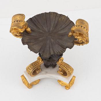 Tazza, troligen Italien, sent 1800-tal, Empirestil.
