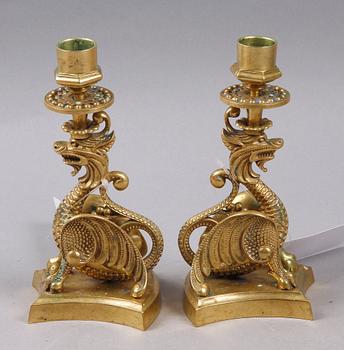 LJUSSTAKAR, ett par, mässing, 1900-tal.