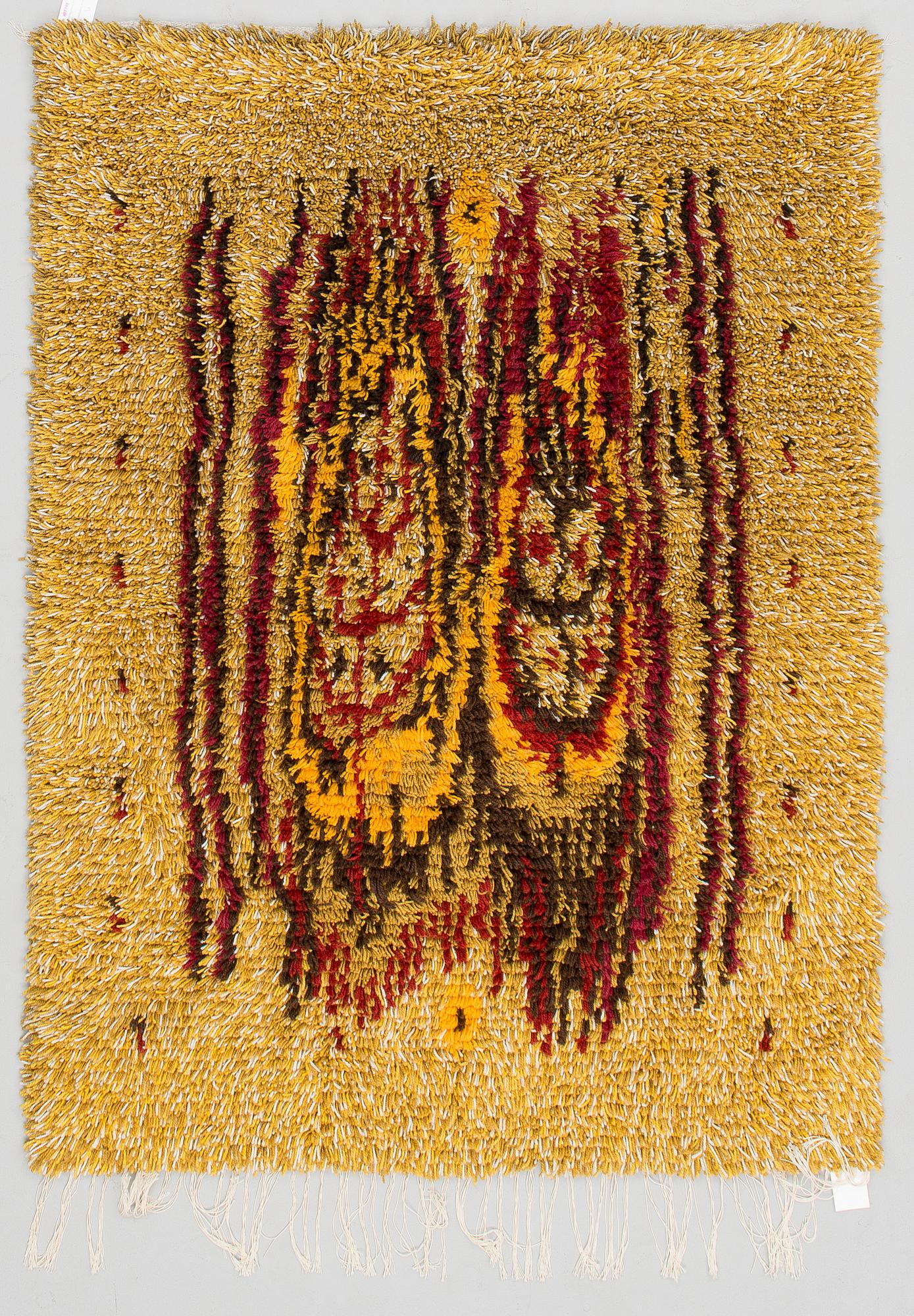 AAPPO HÄRKÖNEN, RUG. Ca 148x112 cm.