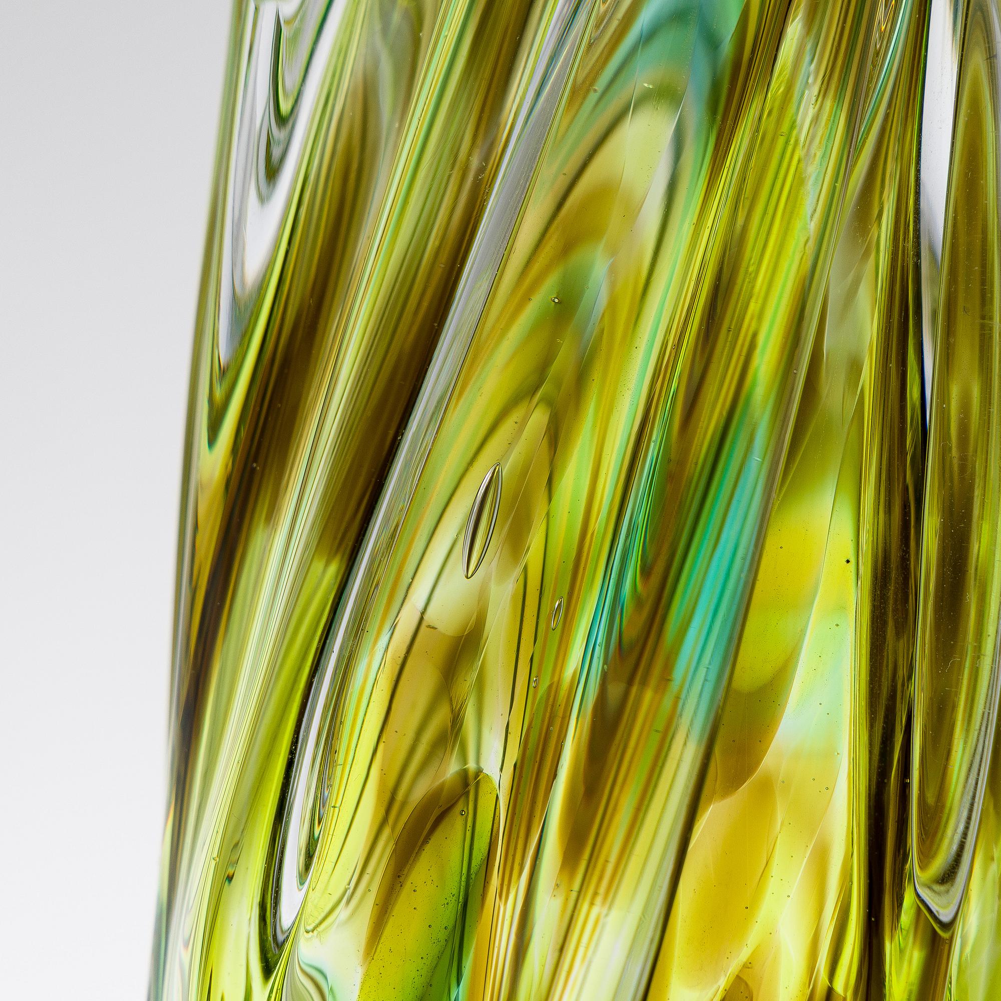 Alma Jantunen, glasskulptur, signerad Alma Jantunen 2006.