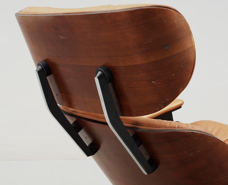 FÅTÖLJ samt FOTPALL, "Lounge chair" George Mulhauser, Plycraft, 1960-tal.