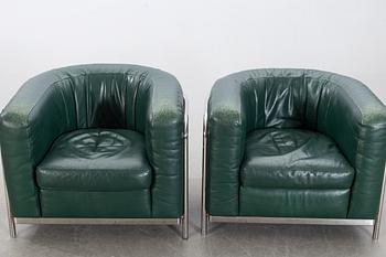 JONATHAN DE PAS, DONATO D URBINO & PAOLO LOMAZOTTI, a pair of leather easy chairs "Onda" Zanotta.