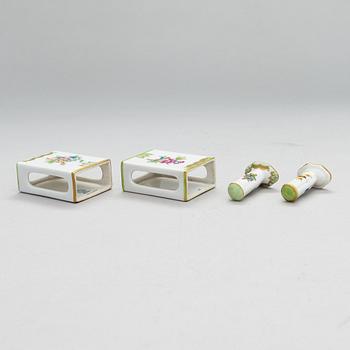 A Herend Queen Victoria VBO porcelain coffee set and two trinket boxes, totally 19 pieces, Hungary.