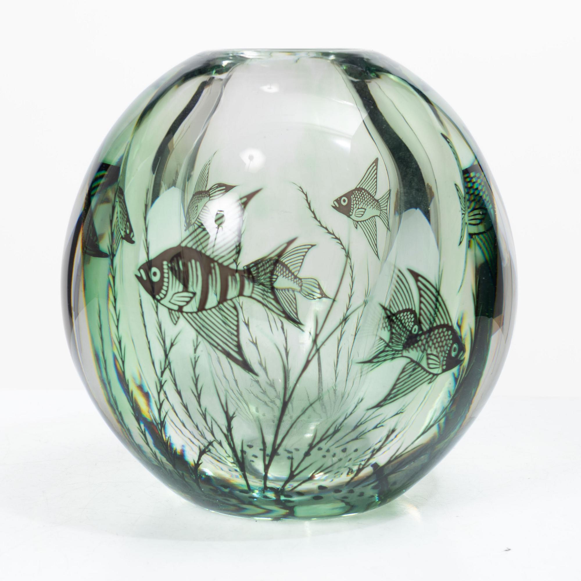 Edward Hald, a Fish Graal vase, Orrefors.