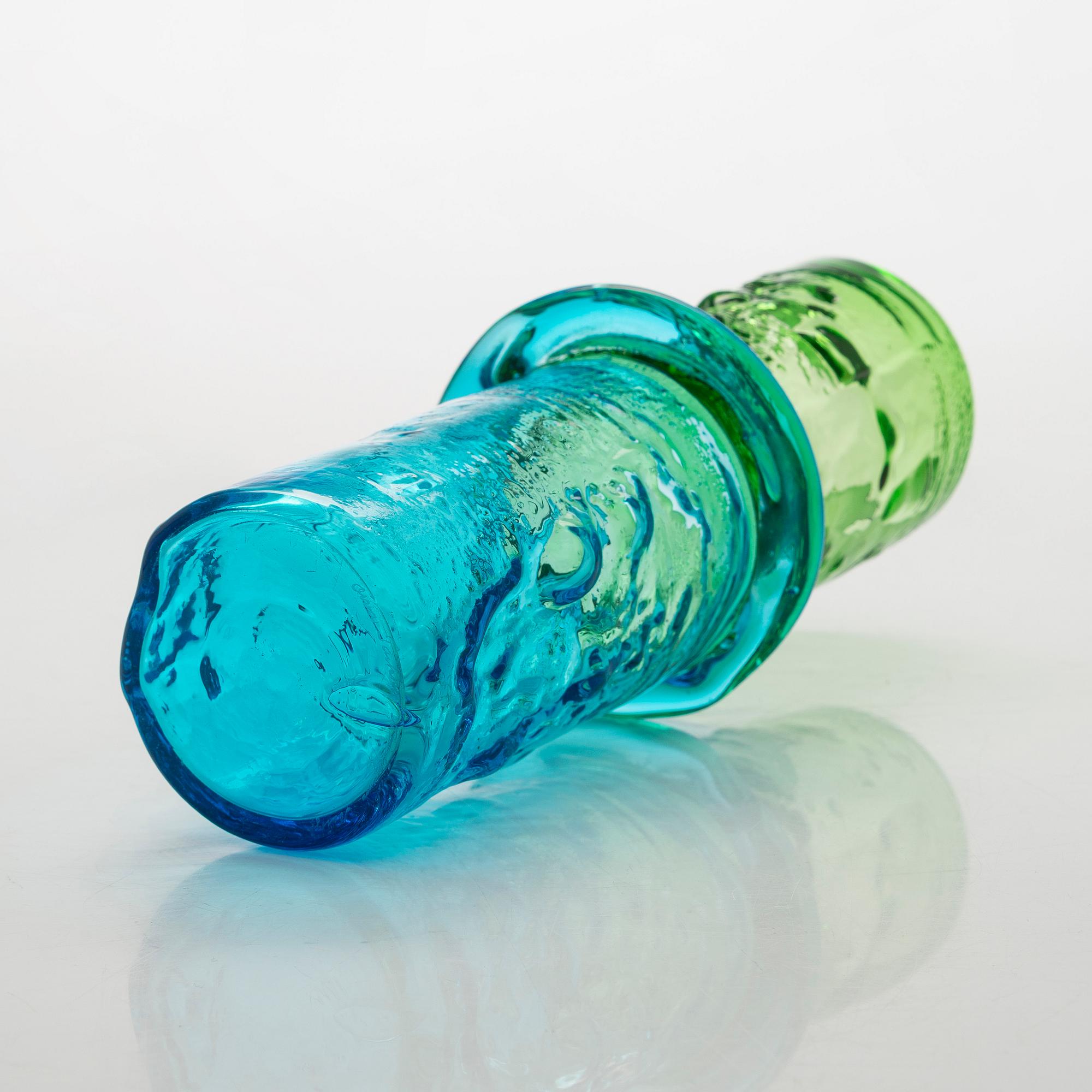 Oiva Toikka, vas, "Bambu", signerad Oiva Toikka Nuutajärvi Notsjö.