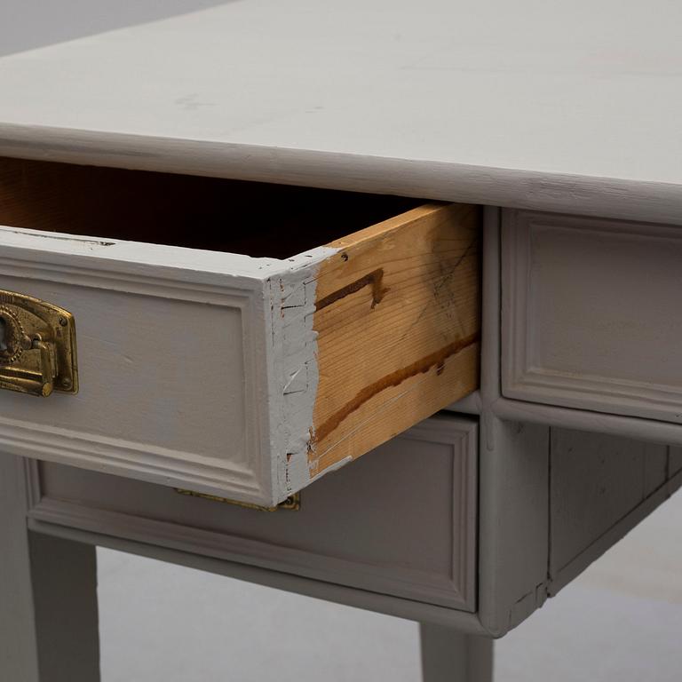 An early 20th century desk.