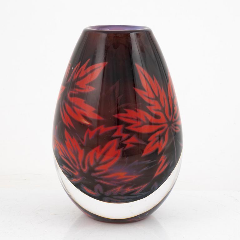 Mats Jonasson, a unique glass vase, Målerås.
