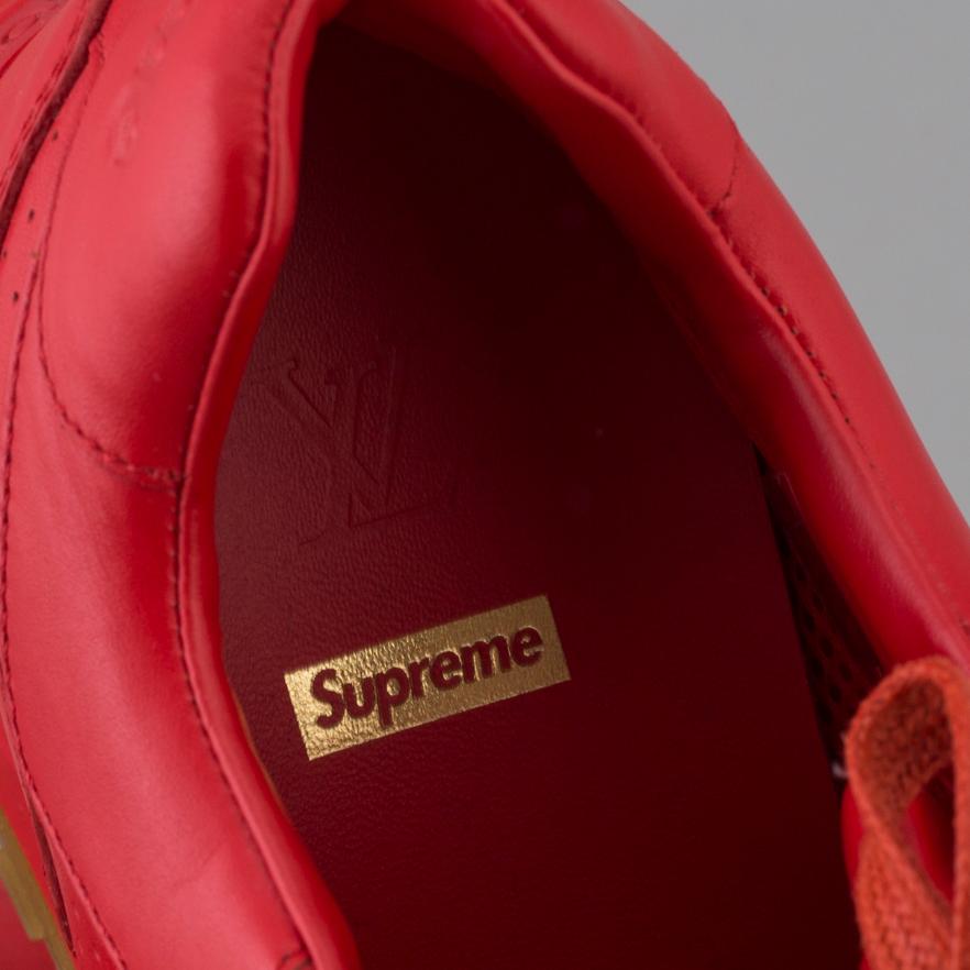 Sneakers by Louis Vuitton + Supreme, size 5,5.