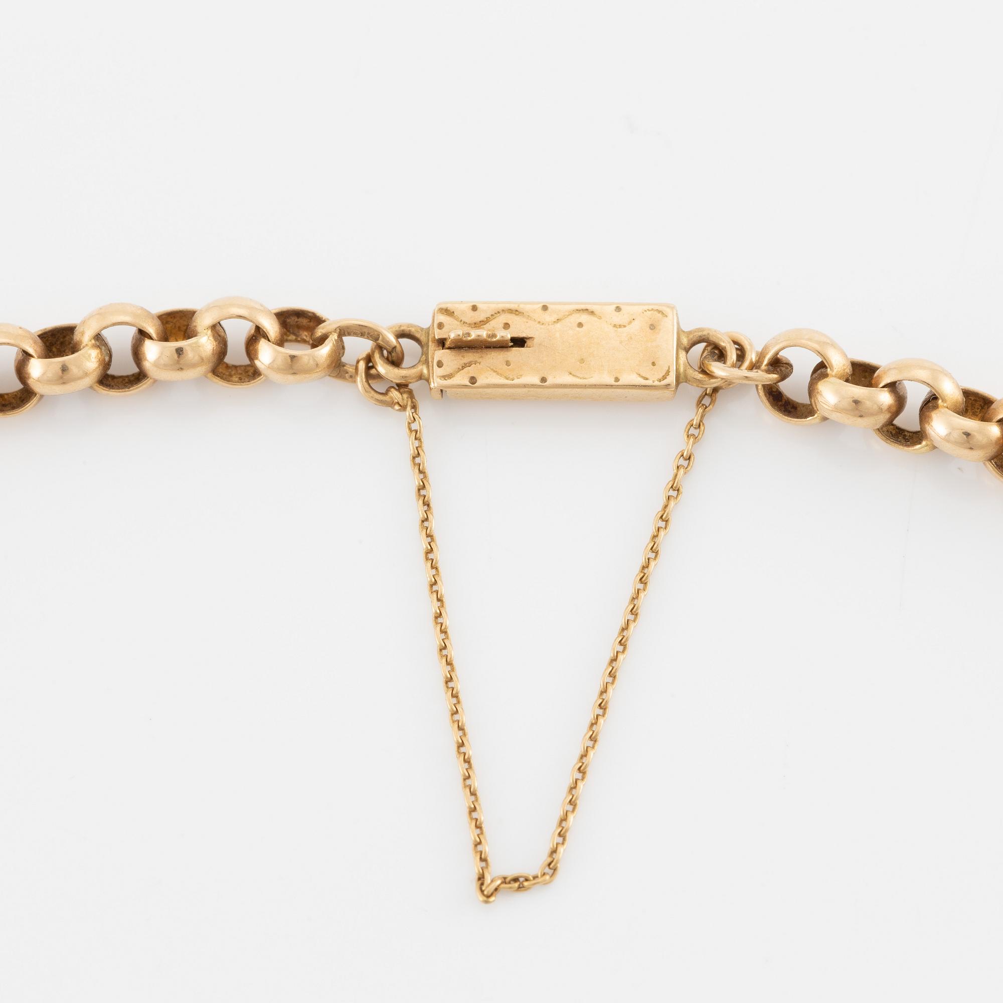 Necklace, 18K gold, graduated pea link.