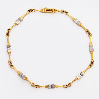 Björn Weckström, a 14K gold and platinum bracelet 'Arabesque' for Lapponia 1992.