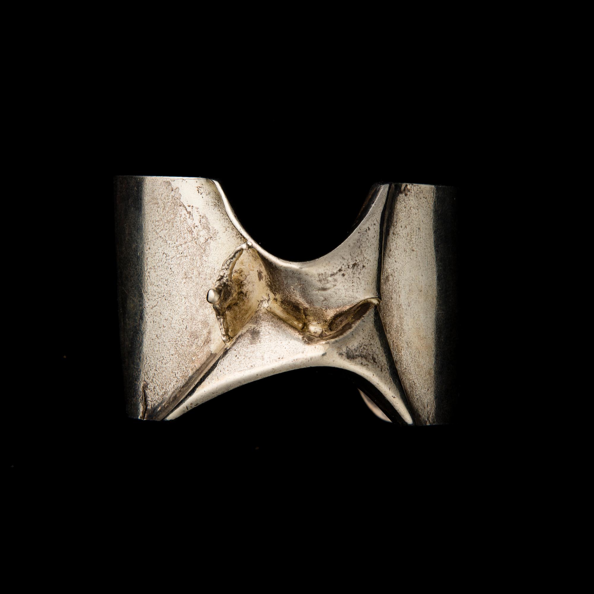 ARMBAND, "Mannen från Mercurius" sterlingsilver, Björn Weckström Lapponia 1971.
